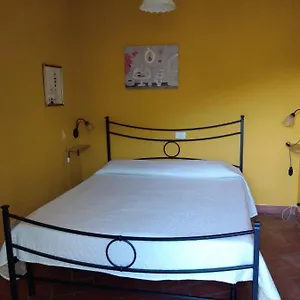 Appartamento Il Giglio, Montale (Liguria)